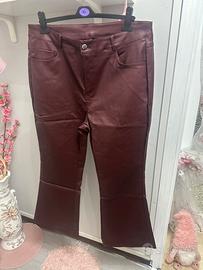 Pantalone ecopelle elasticizzato