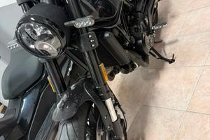 Benelli Leoncino 500