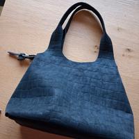 Borsa  a spalla, nera. Parfois