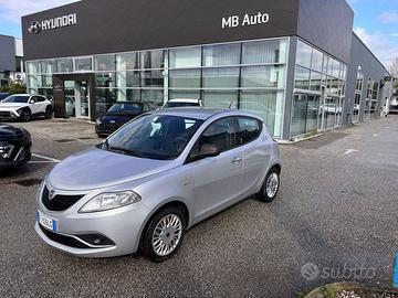Lancia Ypsilon 1.3 Multijet 95 CV S&S Silver