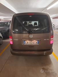 Doppio Posto Auto Coperto