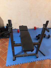 Attrezzatura palestra indoor