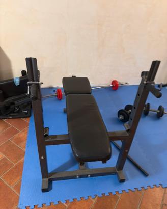 Attrezzatura palestra indoor