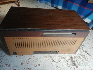 radio Marelli con giradischi funzionante 