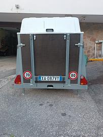 Rimorchio auto