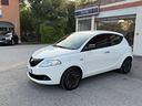 lancia-ypsilon-1-0-firefly-5p-s-s-hybrid-oro