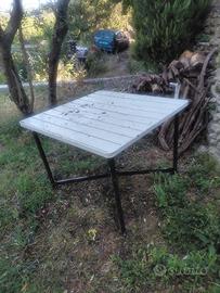 tavolo giardino in ferro