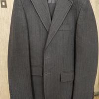 Abito completo taglia 44 nero invernale