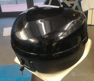 Bauletto nero 30 lt. per moto  o scooter