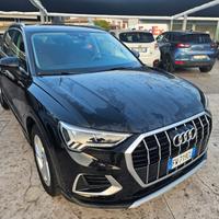 AUDI Q3 45 tdi quattro S tronic Edition