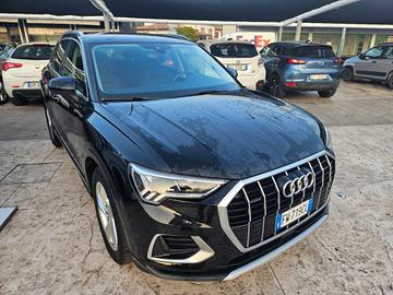 AUDI Q3 45 tdi quattro S tronic Edition