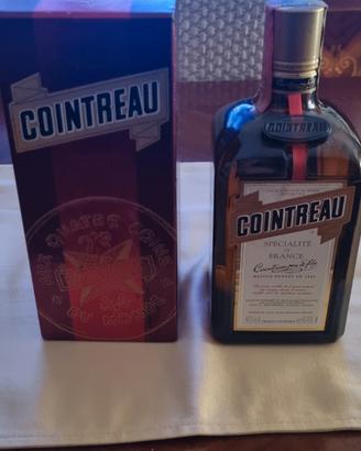 Liquore francese cointreau
