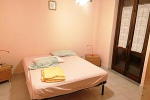 Abitazione in via II sotto castello 9