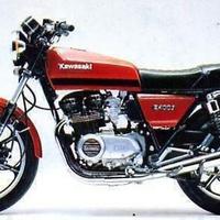 KAWASAKI Z 400 J ricambi vari