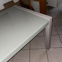 Tavolo vetro allungabile