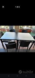 tavolo e sedie da esterno