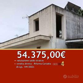 Villa a Cavallino (LE)