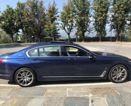 BMW Serie 740 Le iPerfomance passo lungo