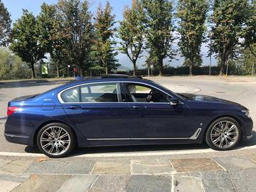 BMW Serie 740 Le iPerfomance passo lungo