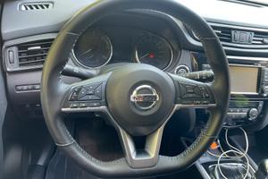 Nissan xtrail 7 posti 4WD