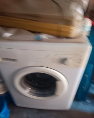 lavatrice  da 6 kg funzionante  