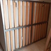 Letto matrimoniale a scomparsa