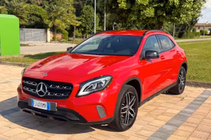 Mercedes-benz GLA 200 d Premium