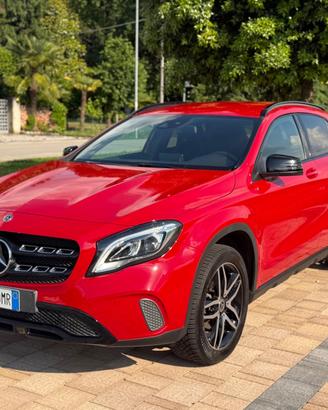 Mercedes-benz GLA 200 d Premium