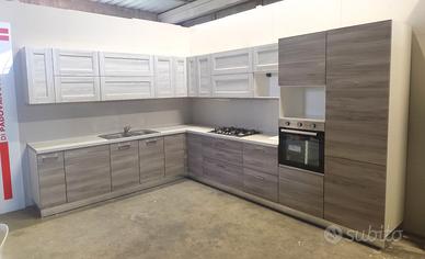 Cucina fine serie adattabile NUOVA