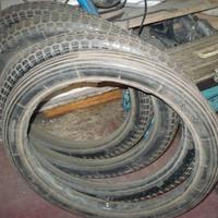 gomme e cerchi per moto d'epoca
