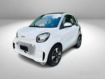 smart fortwo EQ Passion