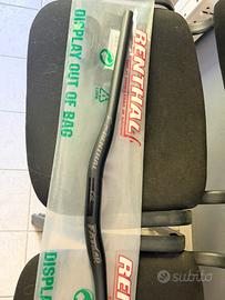 Manubrio renthal fatbar carbon