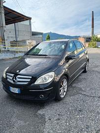 Mercedes benz classe B