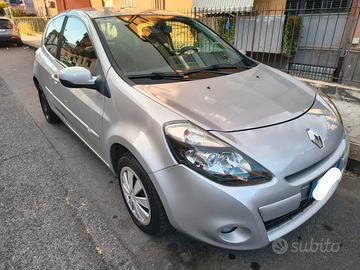 Renault Clio 1.2 16v Confort