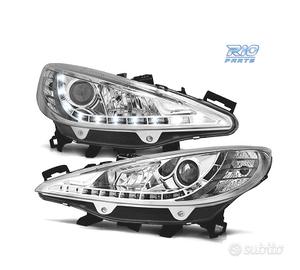 FARI PEUGEOT 207 06-12 LUCE LED DIURNA FONDO CROMA