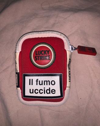 Astuccio Lucky Strike vintage in stoffa