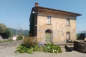 Casa con vista panoramica 7 locali da ristrutturar