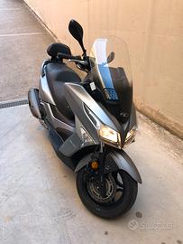 Kymco X Town 300 i