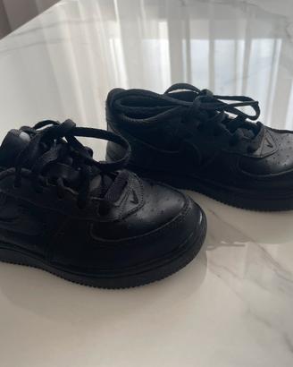 nike taglia 26