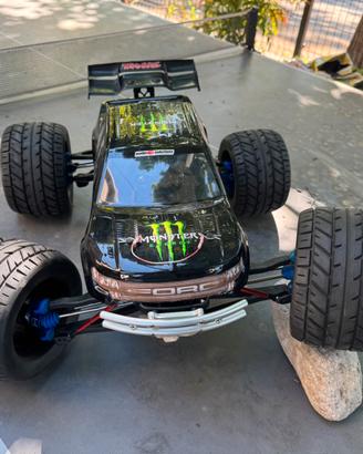 Traxxas E Revo super Tuned