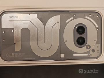 Nothing Phone (2a) Plus – Come Nuovo / Perfetto