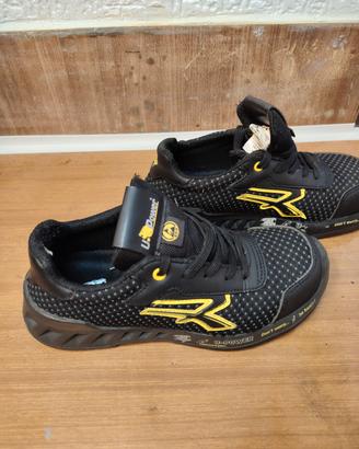 Scarpe  U-Power come nuove numero 37 