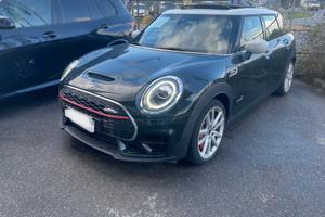 Mini Clubman JCW - 306 cv