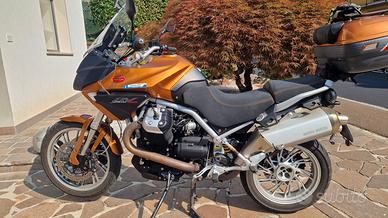 Moto Guzzi Stelvio 1200