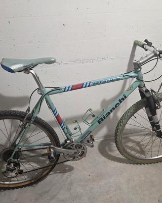 Bicicletta Mountain bike bianchi