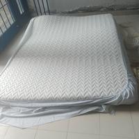 Letto in ferro rete in doghe legno e materasso