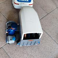 Playmobil  auto polizia più rimorchio e personaggi