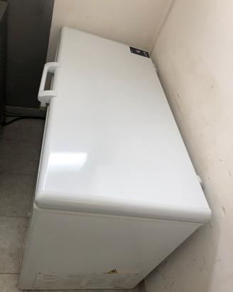 Pozzetto congelatore