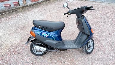 piaggio zip