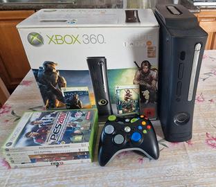 Xbox 360 con DUE PAD, GIOCO BUNDLE + CINQUE GIOCHI